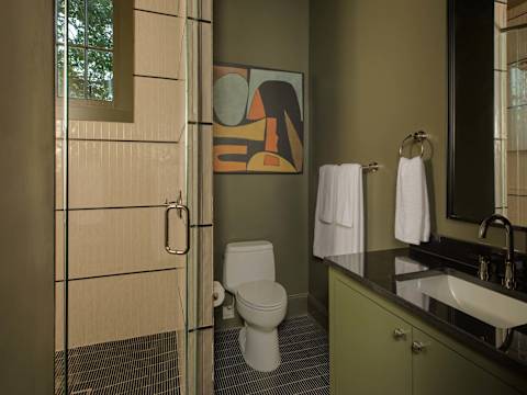 Luxury Home on Magazine, Shared Heated Pool & Spa photo 16