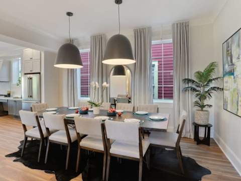 Luxe, Sunlit Home, Heated Pool & Near CBD photo 6