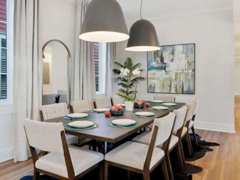 Luxe, Sunlit Home, Heated Pool & Near CBD photo 13