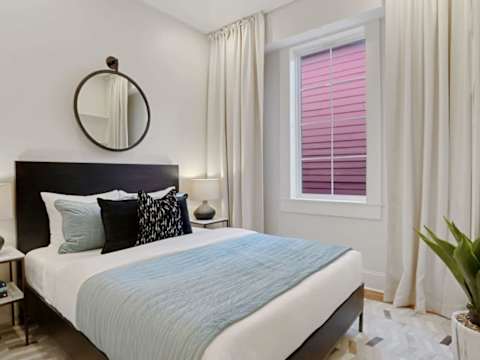 Luxe, Sunlit Home, Heated Pool & Near CBD photo 19