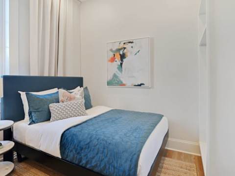Luxe, Sunlit Home, Heated Pool & Near CBD photo 21