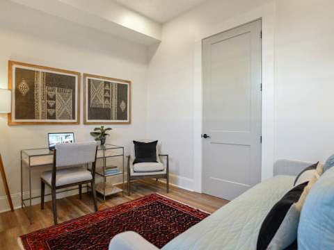 Luxe, Sunlit Home, Heated Pool & Near CBD photo 26