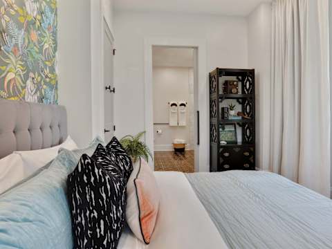 2 Unit Combo, 12BR Near French Quarter photo 8