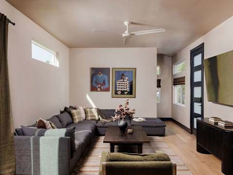 Two Luxury Austin Homes, Hot Tubs & 10 Bedrooms photo 9