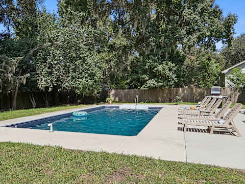 4BR Savannah Retreat, Heated Pool, Grill & Garden photo 30