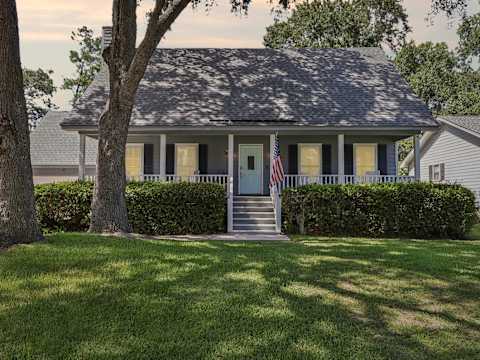 4BR Savannah Retreat, Heated Pool, Grill & Garden photo 2