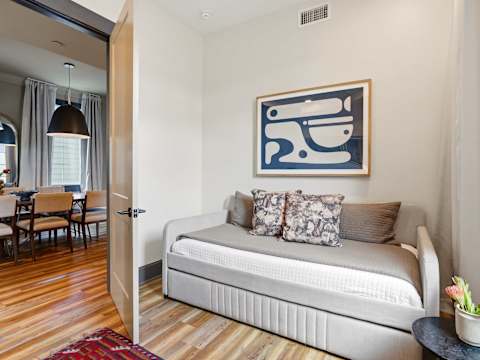 2 Unit Modern Combo | Heated Pool | Near FQ photo 16