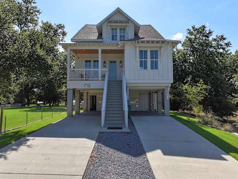 7BR Coastal Retreat | Heated Pool & Game Area photo 51