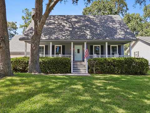 4BR Savannah Retreat | Private Pool, Grill & Garden photo 33