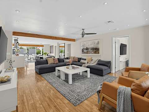 Indigo Oasis, Pool, Sleeps 18 photo 9