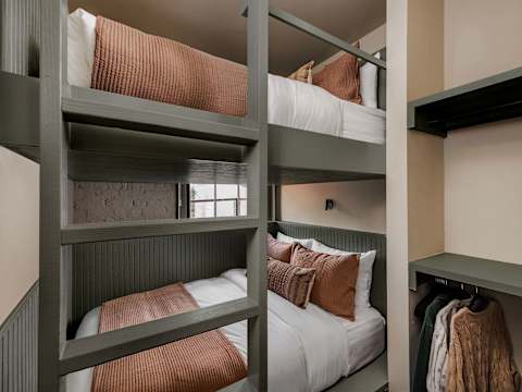 6BR CBD Condo Duo, Walk to French Quarter photo 14