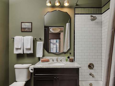 6BR CBD Condo Duo, Walk to French Quarter photo 4