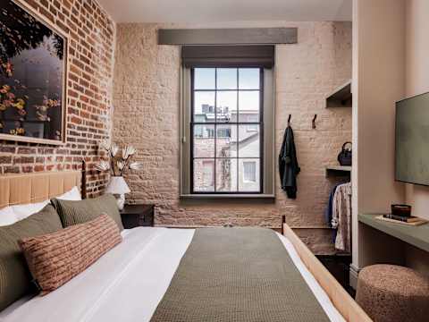 6BR CBD Condo Duo, Walk to French Quarter photo 5