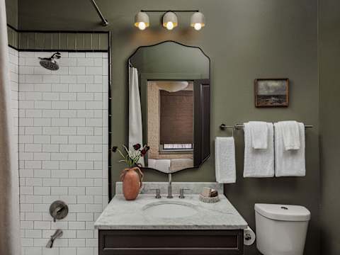 Newly Renovated CBD Condo, Near French Quarter photo 3