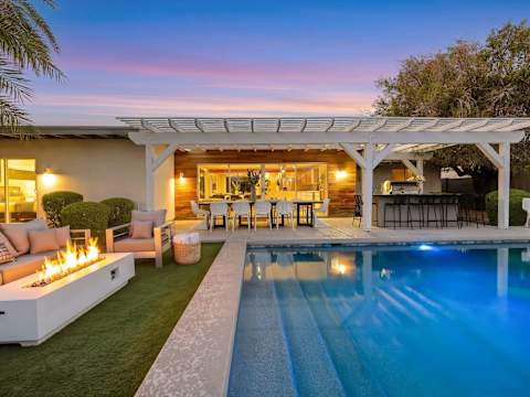 Indigo Oasis, Pool, Sleeps 18 photo 1