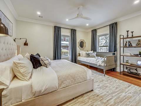 Spacious & Renovated 6BR | Near T + Parking photo 17
