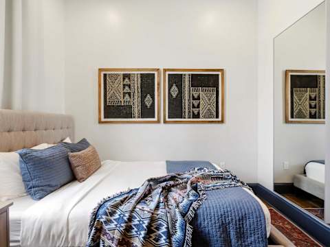 7BR City Condo & Pool Access Near CBD photo 2