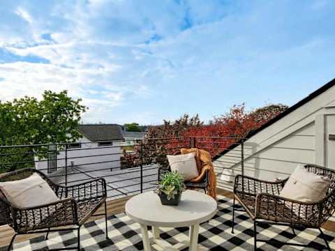 Spacious 8BR Austin Home | Hot Tub & Rooftop photo 31