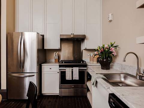 Downtown ADA 2BR Condo, French Quarter photo 5
