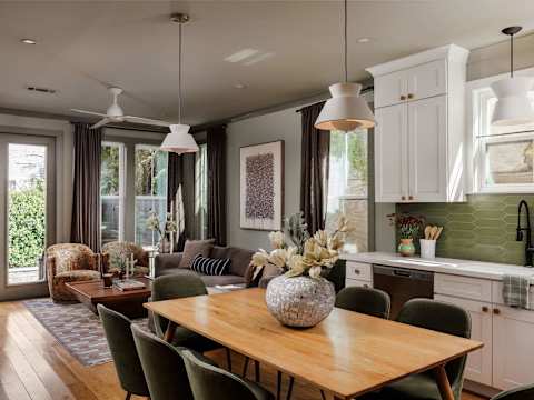 Spacious Treme Retreat, Private Heated Pool photo 10