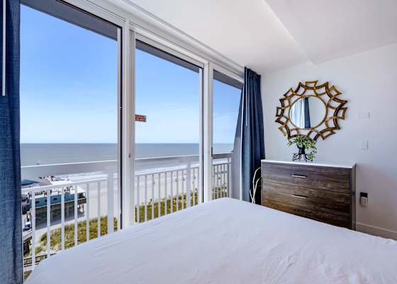 Oceanfront Pierfection interior view