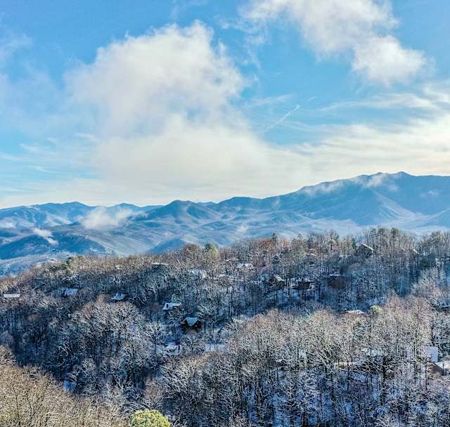 Laurel Inn Condominiums – Gatlinburg Getaway
