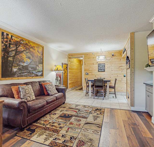Rivers Edge Condo 206
