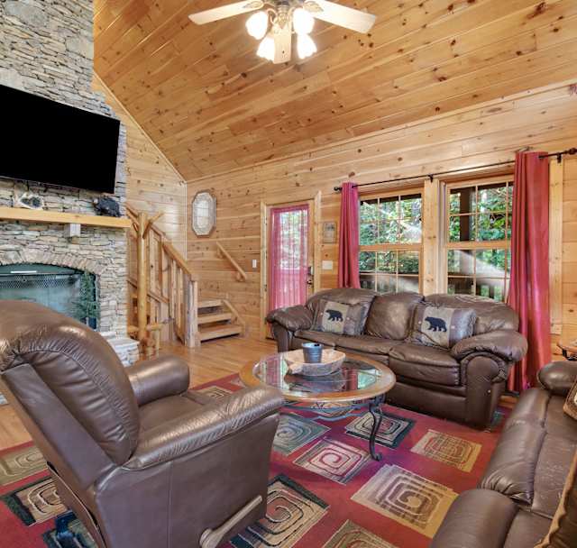 Ridge Bear Cabin
