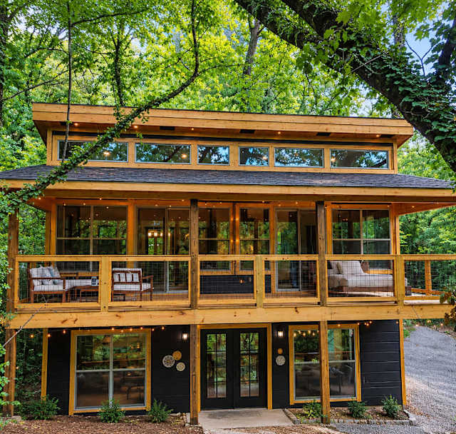2150 Cascades Ct