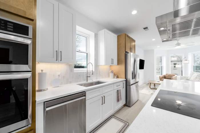Historic Renovated Loft photo 5
