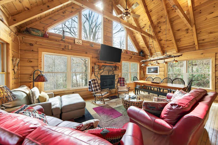 Luxury Cabin 1000 ft to Gatlinburg + all amenities photo 5