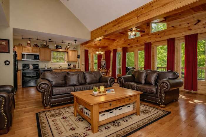 Gatlinburg Cabin w/ Hot Tub & Mountain Views photo 5
