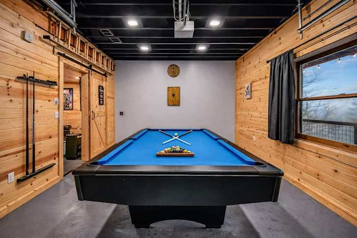 Luxury Smoky Mountain Cabin w/ Theater & Hot Tub photo 5