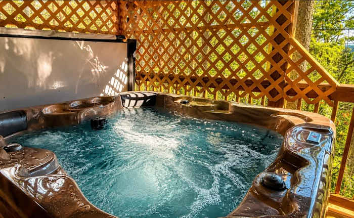 Smoky Mountain Retreat W deck・Hot Tub・Views・Games photo 5