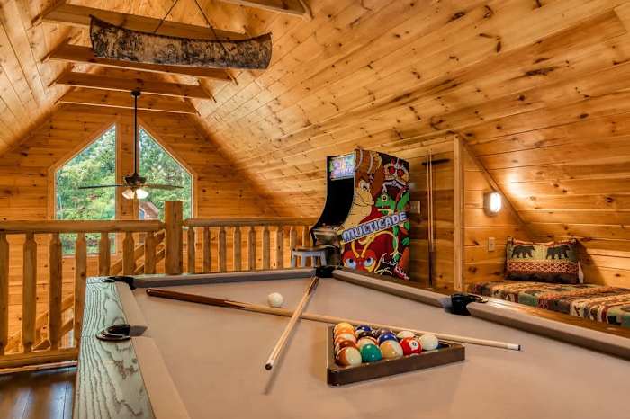 Cozy 3BR Cabin w/ Hot Tub photo 3