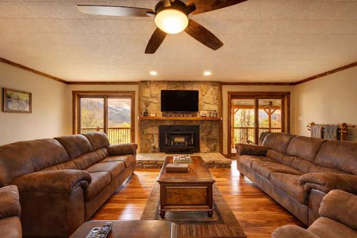 Luxury Cabin w/ Theater + Arcade + Views photo 5