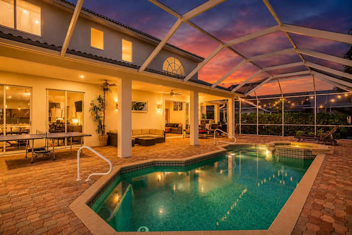 Luxe Waterfront Cape Coral Villa photo 5