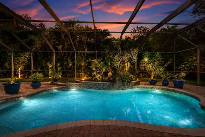 Naples Luxury Home photo 2
