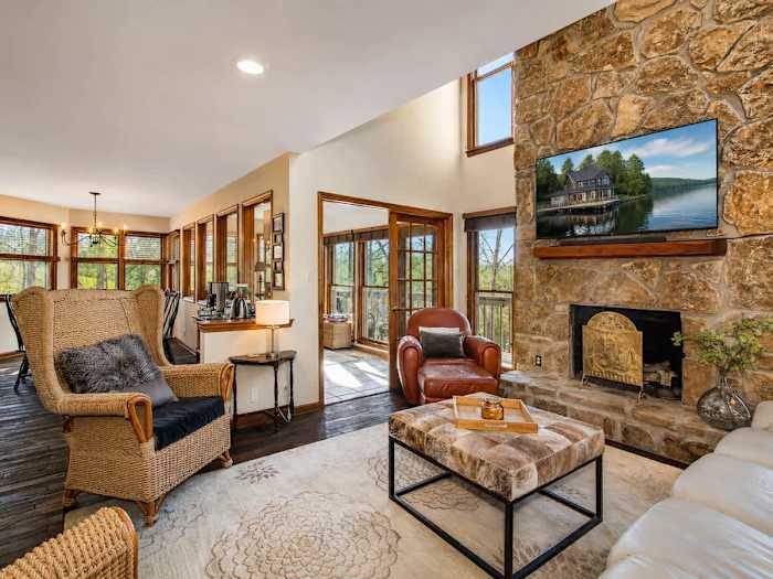 The Luxe Knoxville Lake House photo 5
