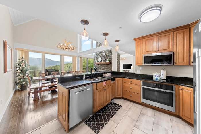 Luxury Chalet 5BR photo 5