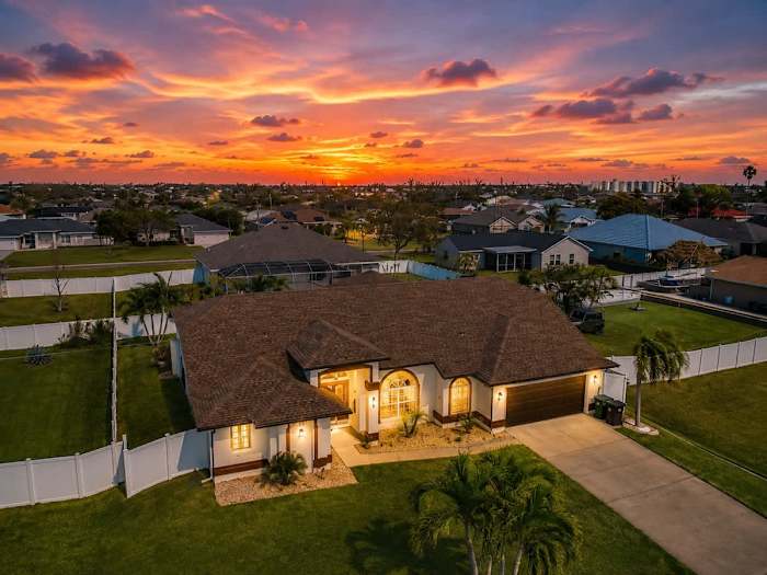 Luxe Cape Coral Villa with Heated Pool photo 2