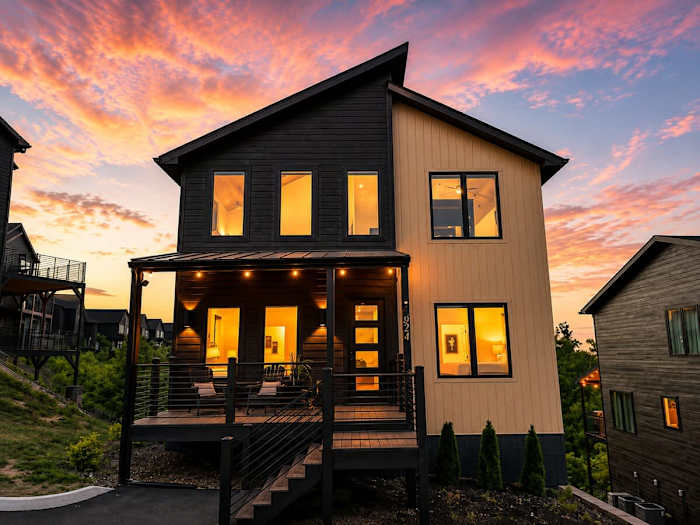 Ultimate Luxury 5 BR Cabin with indoor Pool photo 2