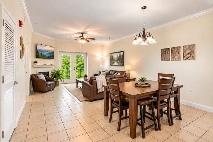 Updated 2BR Pigeon Forge Condo 100 Ft to Pkwy! photo 5