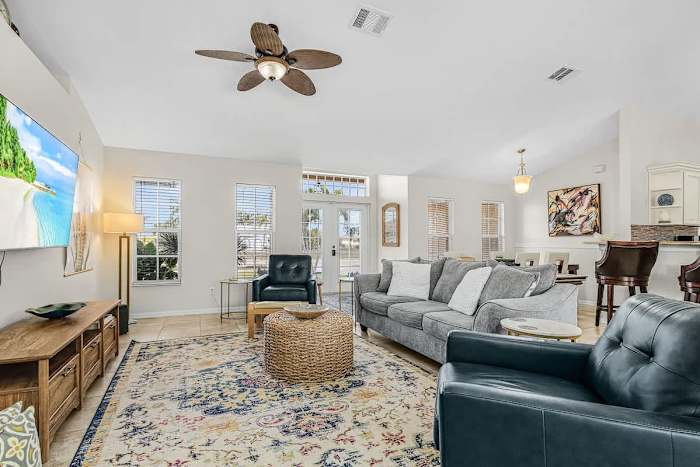 Luxe Cape Coral Pool Oasis Dog-Friendly photo 4
