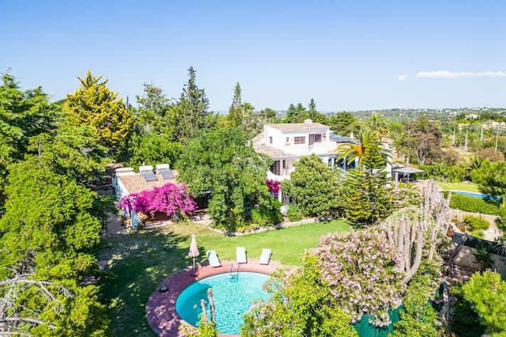 Villa Flores