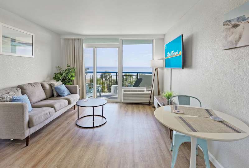 Double Palms — Boardwalk Oceanfront Tower
