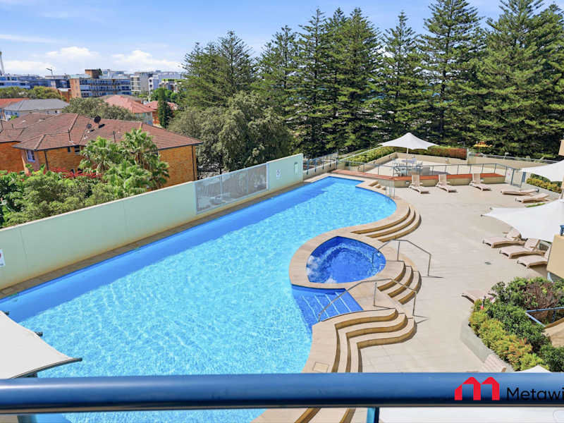 Luxury North-Facing 2BR Near Beach 5