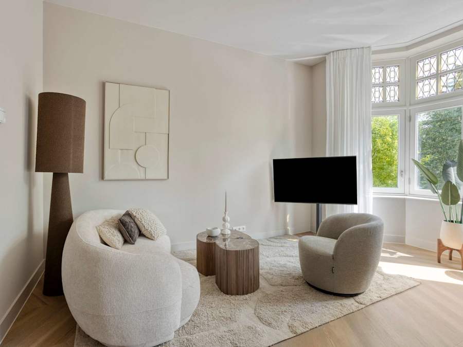 Two-bedroom furnished apartment with balcony on Bergsingel, Rotterdam Noord