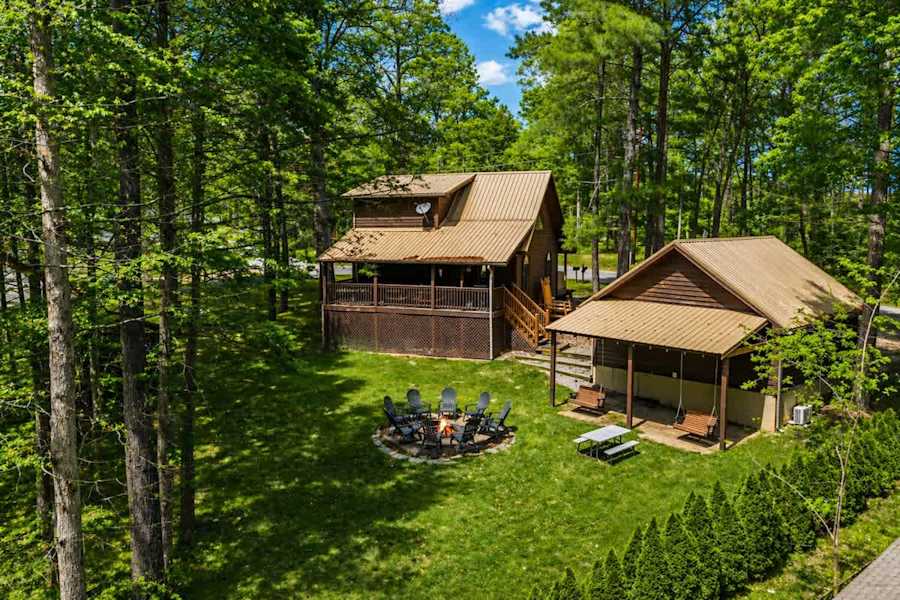 Perfect Smoky Family Retreat