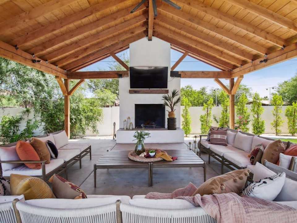 Luxe Desert Compound, Private Heated Pool